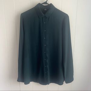ICÔNE by SIMONS Forest Green Blouse Button Up Longsleeved size Medium